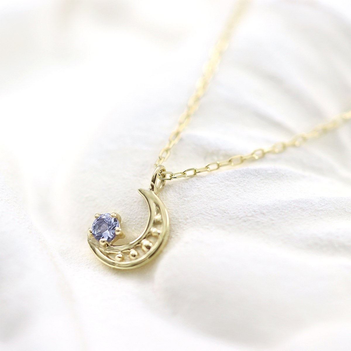 K10YG タンザナイト 三日月ネックレス_12