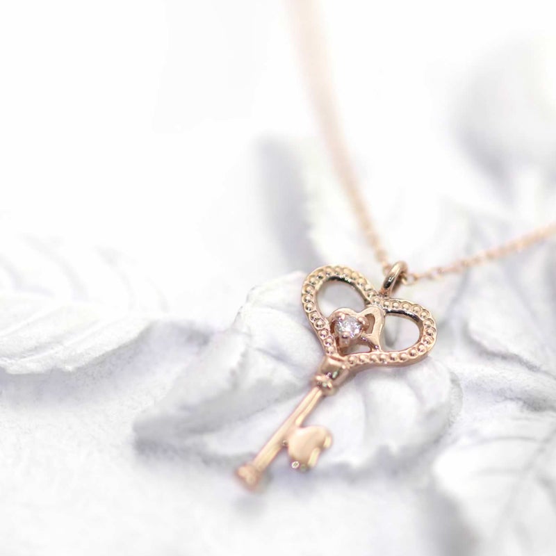 K10PG ダイヤモンド ハートキー ネックレス_04