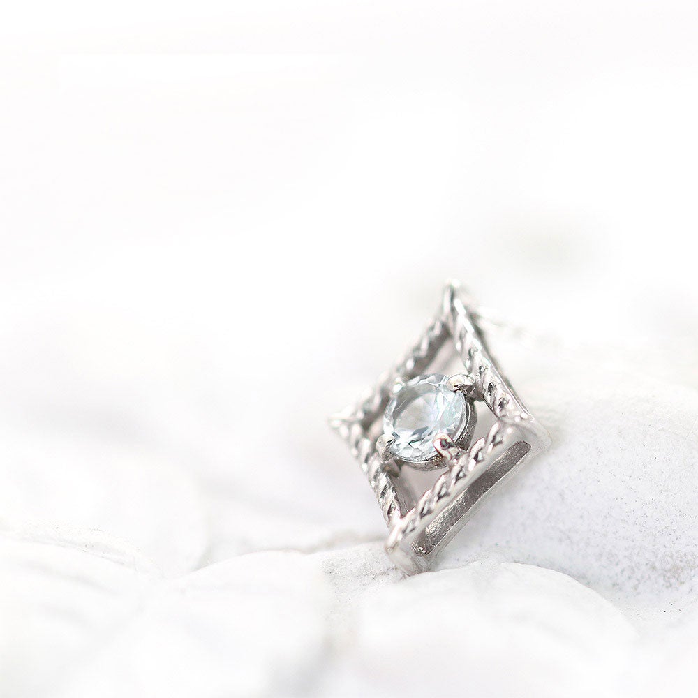 K10WG アクアマリン ネックレス_04