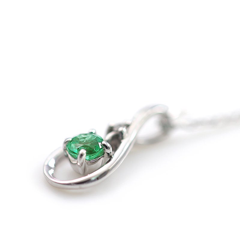 K10WG エメラルド＆ダイヤモンド ネックレス_04