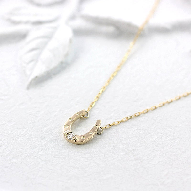 K10 馬蹄（ホースシュー） ダイヤモンド ネックレス_02