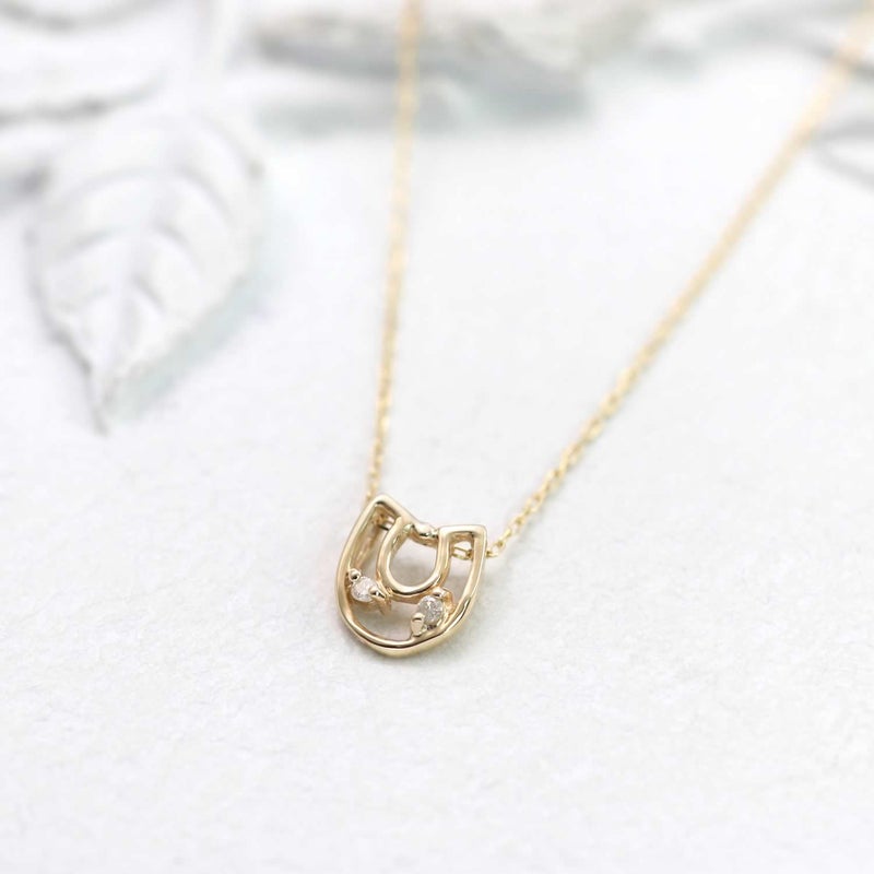 K10YG ダイヤモンド 馬蹄（ホースシュー）ネックレス_02