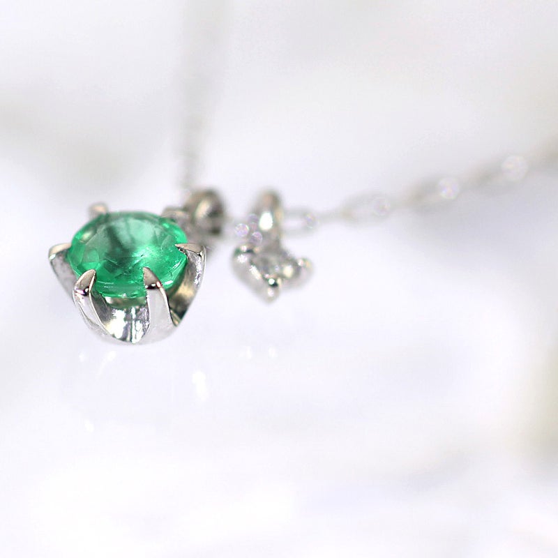 K10WG エメラルド＆ダイヤモンドネックレス_04