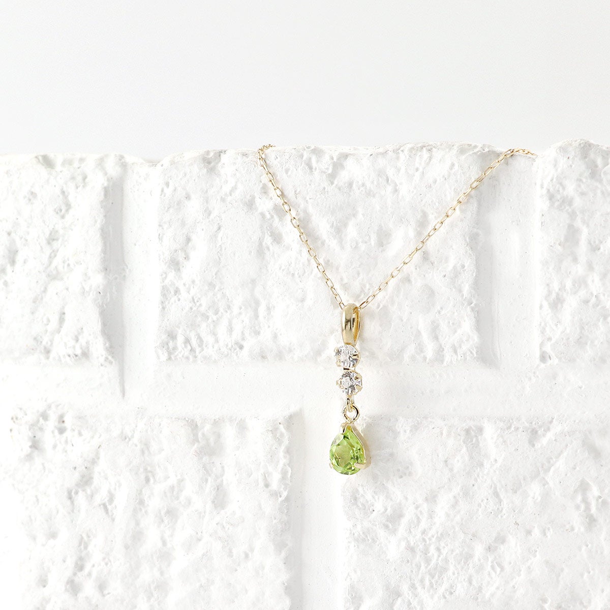 K10YG ホワイトトパーズ＆ペリドット ネックレス 11月誕生石_03