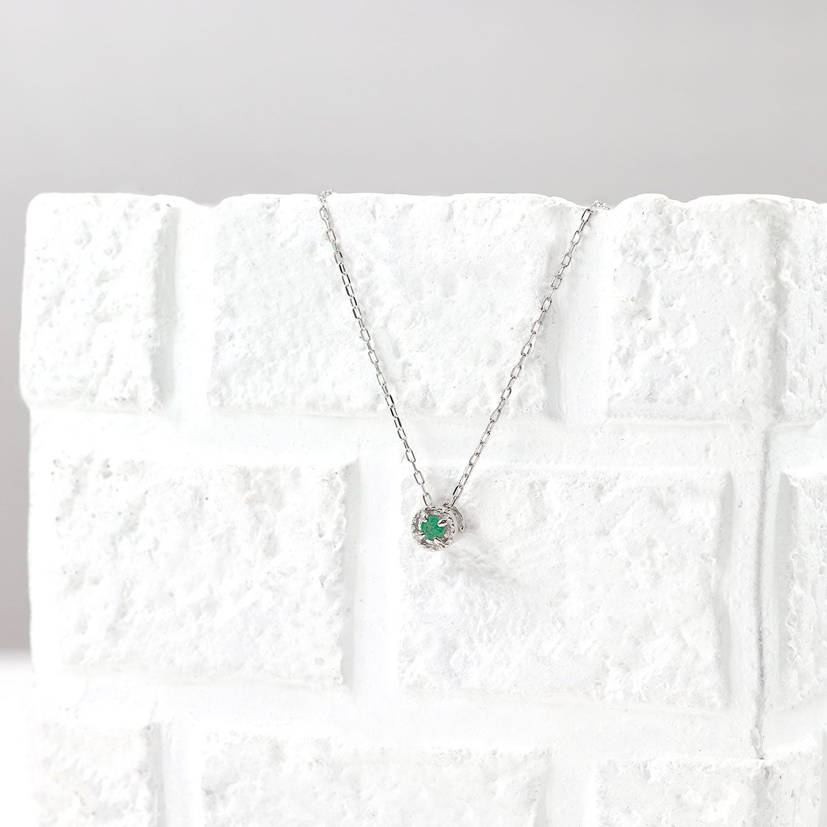 K10WG エメラルド＆ダイヤモンド リバーシブルネックレス_10