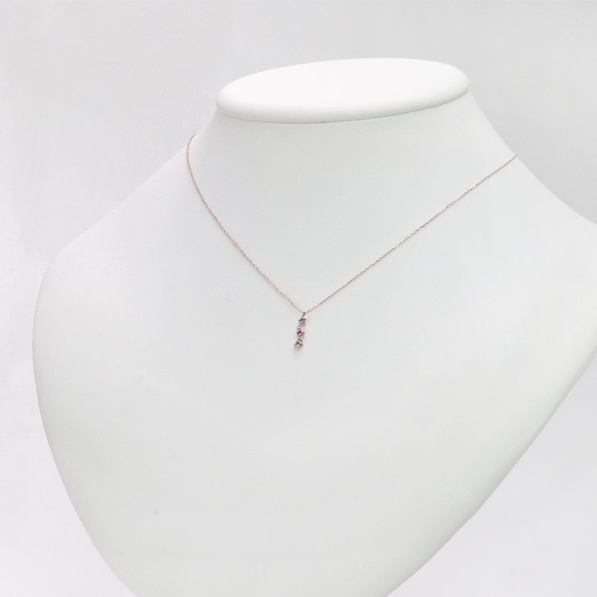 K10PG ダイヤモンド＆アメジスト＆ロードライトガーネット＆アイオライト ネックレス_10