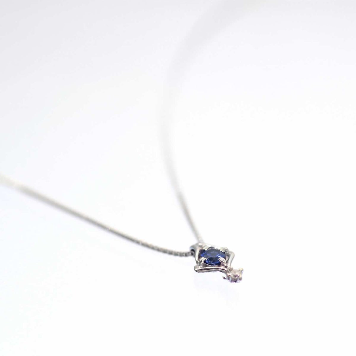 K10WG サファイア＆ダイヤモンド ネックレス  9月の誕生石_03