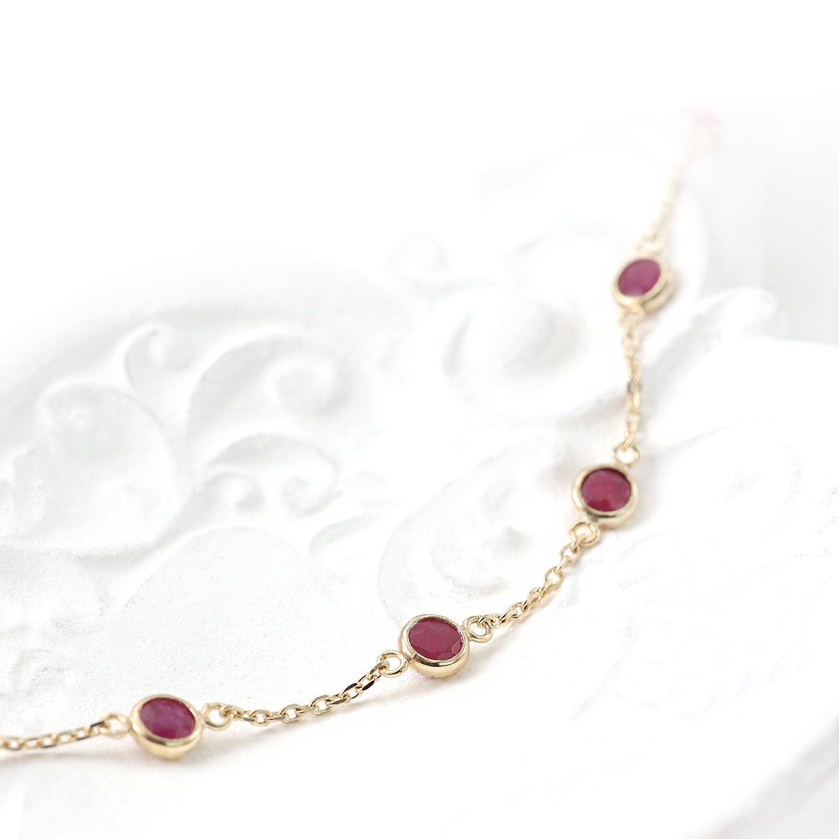 K10YG ルビー ステーションネックレス_03