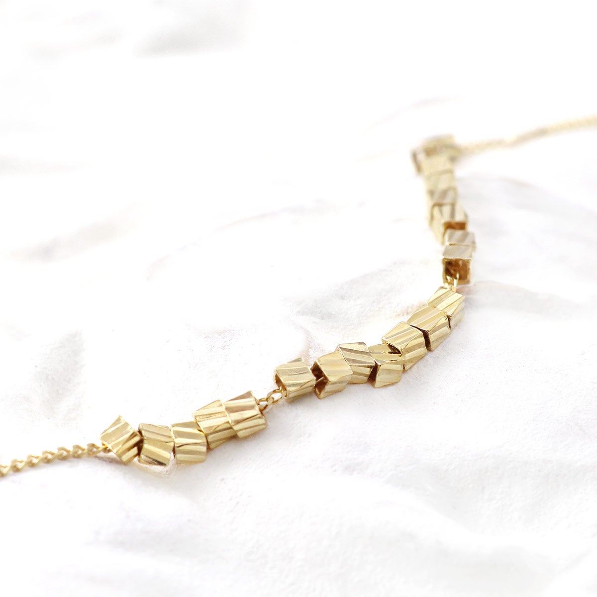 K18YG キューブモチーフ ネックレス_02