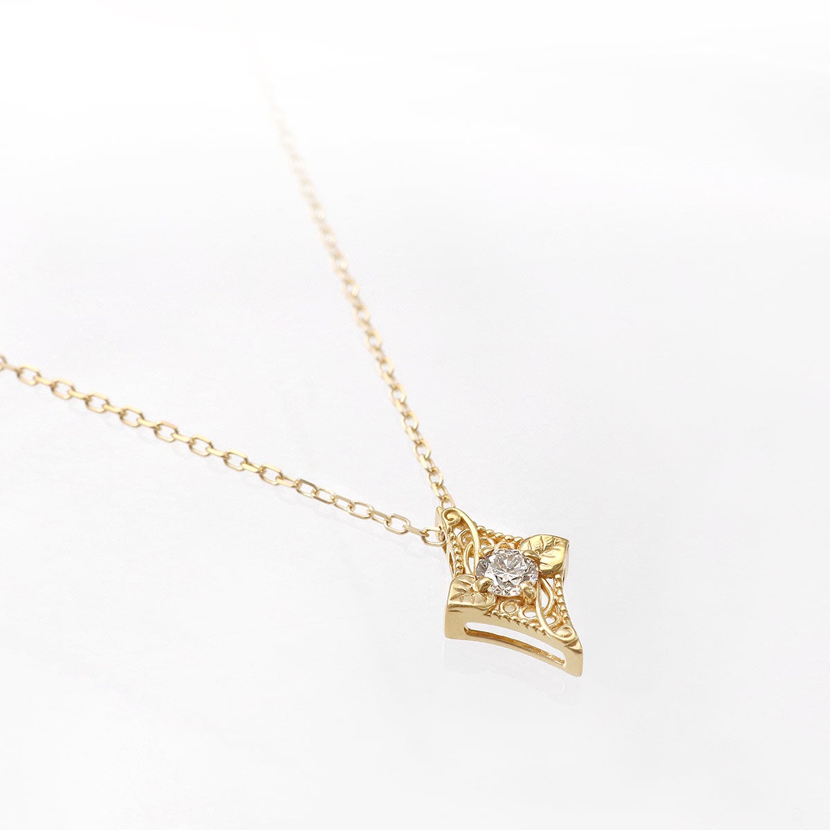 K18 心葉 ダイヤモンド 0.1ct 葵×ひし形ネックレス_04
