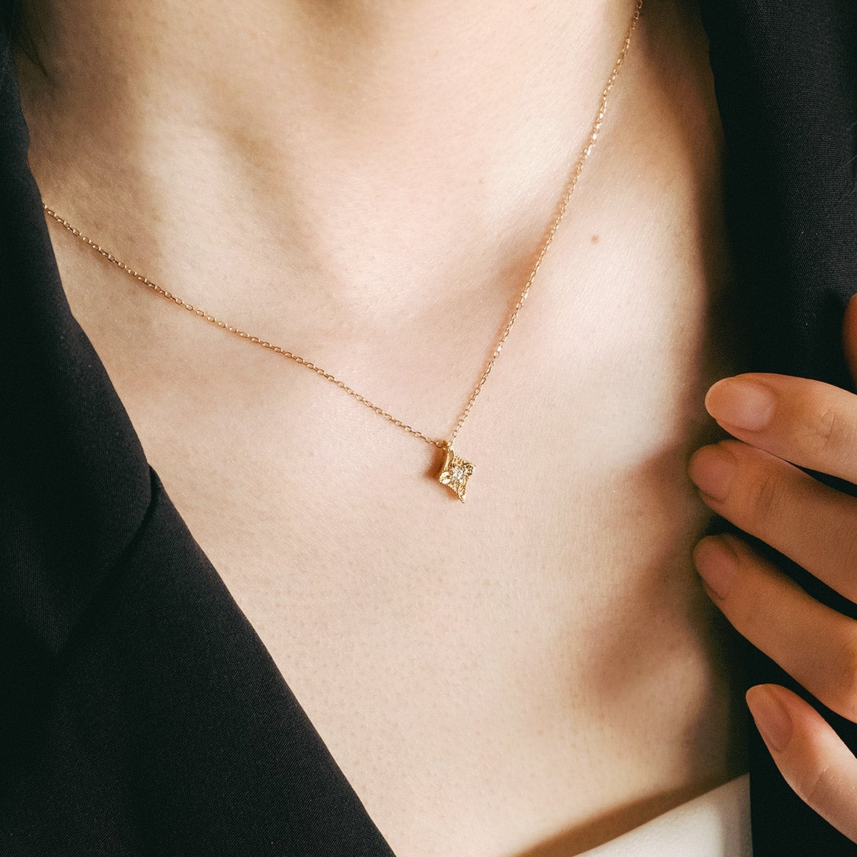 K18 心葉 ダイヤモンド 0.1ct 葵×ひし形ネックレス_05