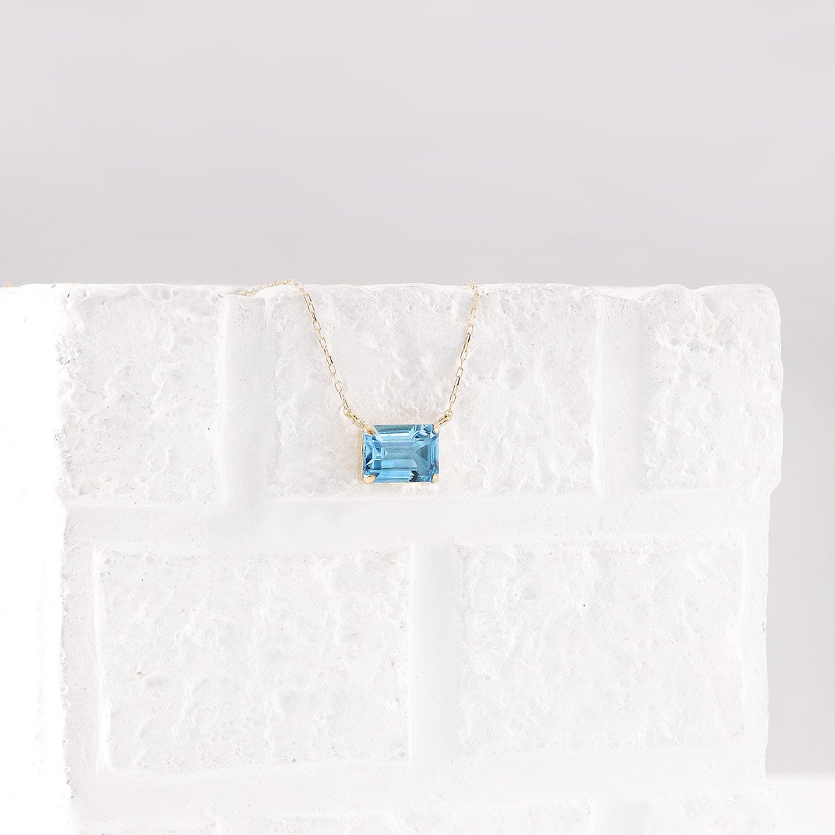 K18YG オクタゴンカット ブルートパーズネックレス 11月の誕生石_03