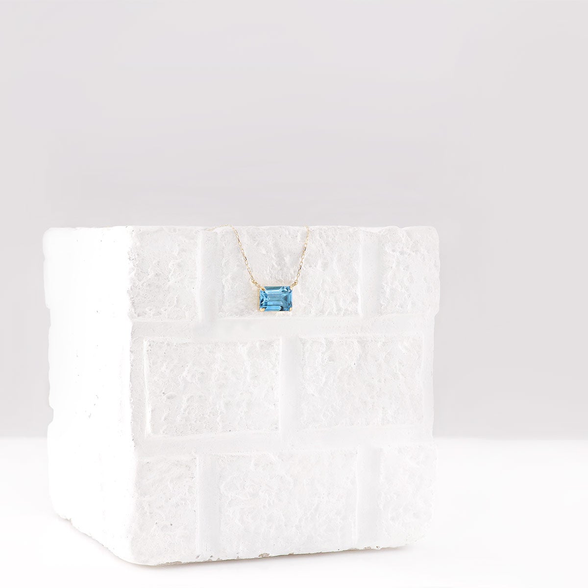 K18YG オクタゴンカット ブルートパーズネックレス 11月の誕生石_10