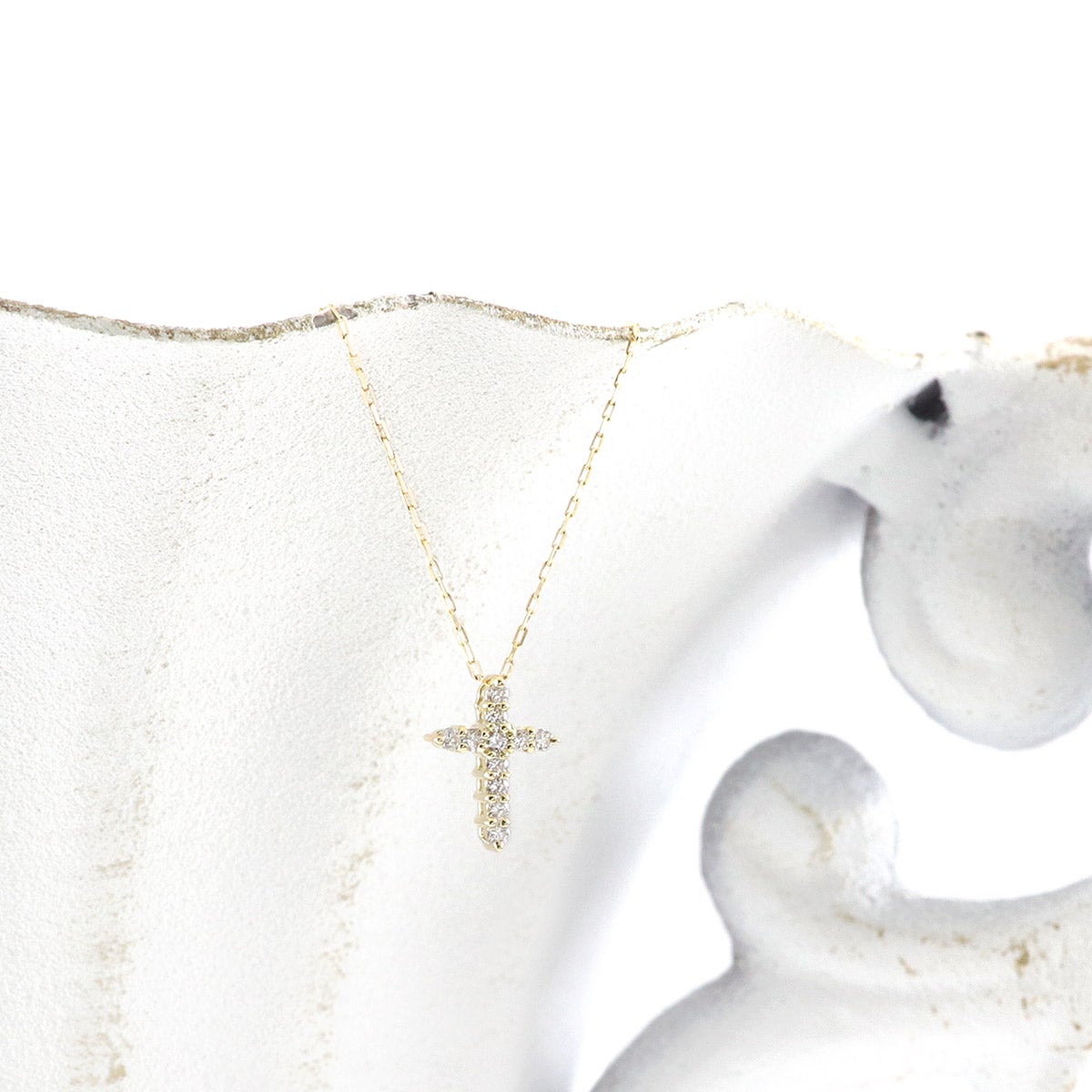 K18YG クロスモチーフ ダイヤモンドネックレス_02
