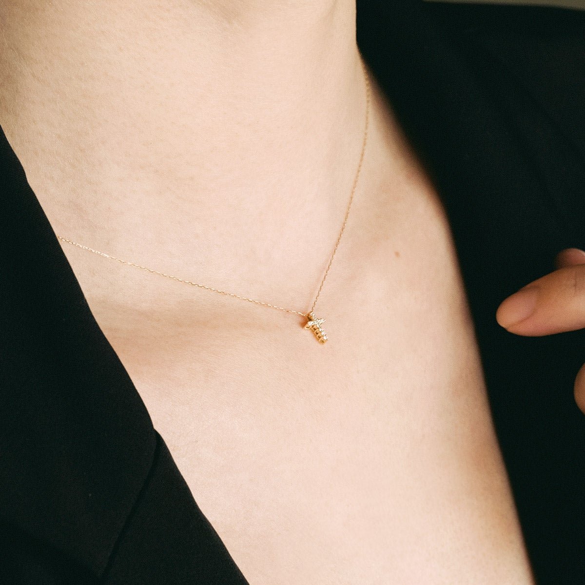 K18YG クロスモチーフ ダイヤモンドネックレス_04