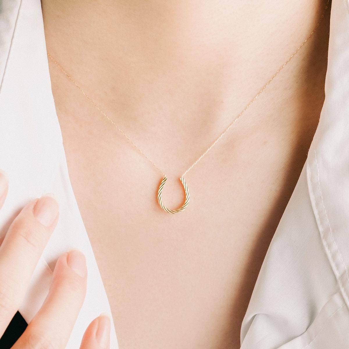 K18YG 馬蹄（ホースシュー）ネックレス_04