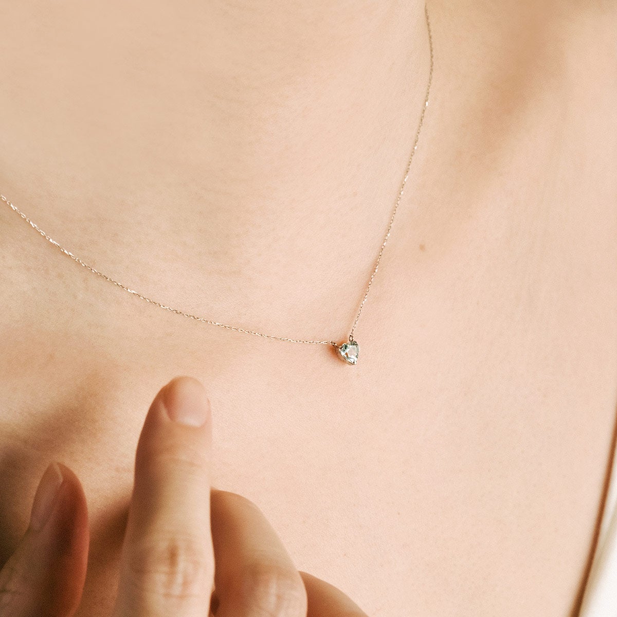 Pt900/Pt850 アクアマリン ハートネックレス_04