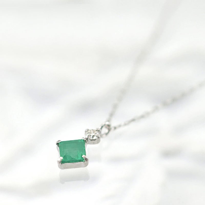 Pt900 ダイヤモンド＆エメラルド ネックレス_13