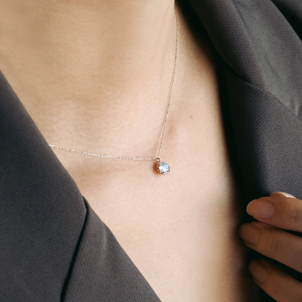 Pt900 ブルームーンストーン ネックレス_05