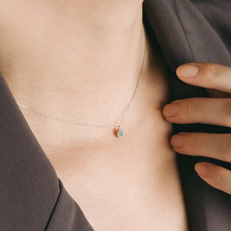 Pt950 ダイヤモンド＆エメラルドネックレス_04