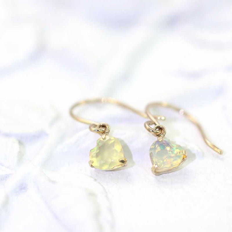 K10YG エチオピアオパール ピアス 10月誕生石_02