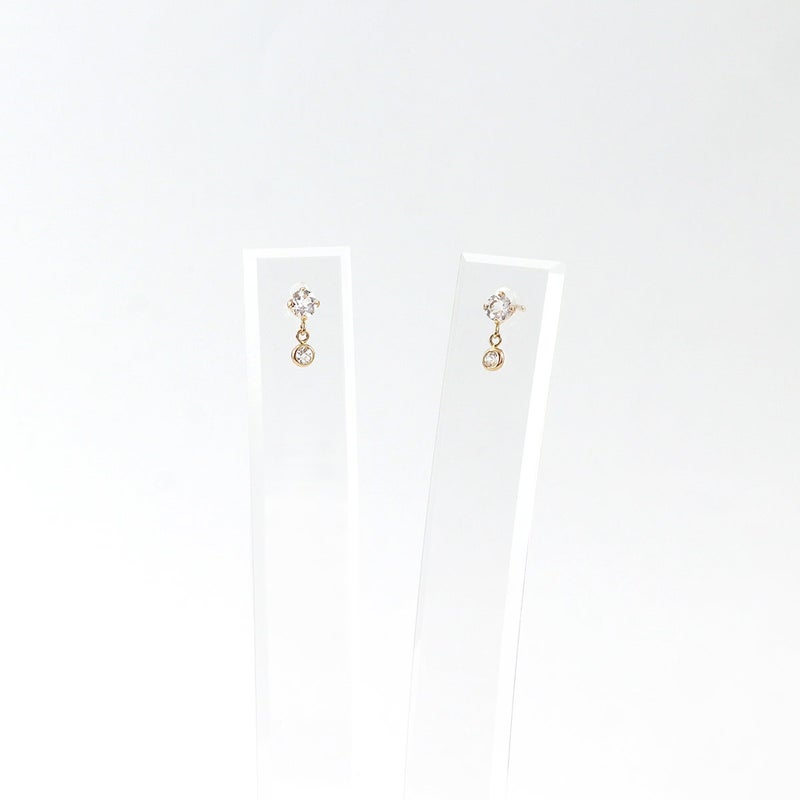 K10YG ホワイトトパーズ ピアス 11月 誕生石_09