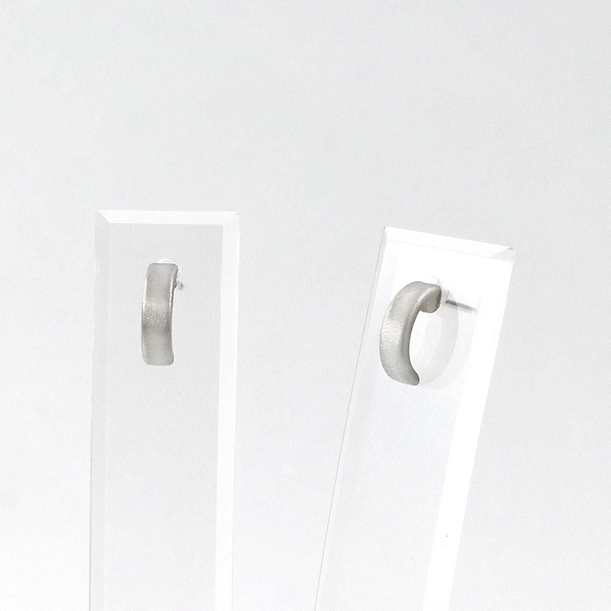 K10WG ハーフフープ ピアス_02