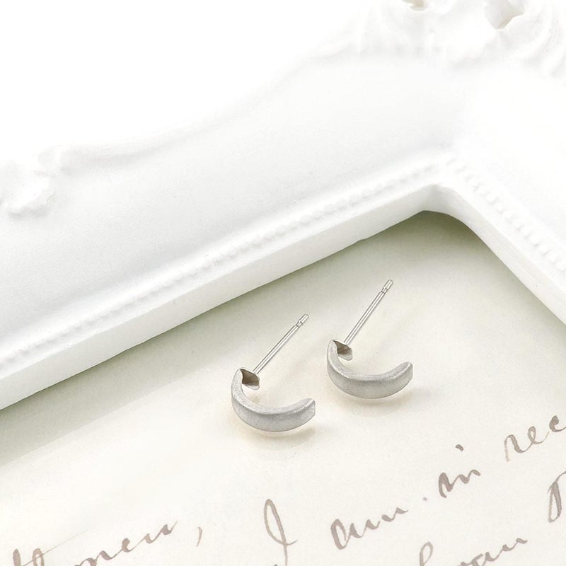 K10WG ハーフフープ ピアス_03