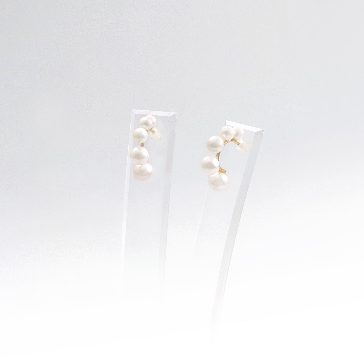 K10YG 淡水真珠 半円フープピアス_09