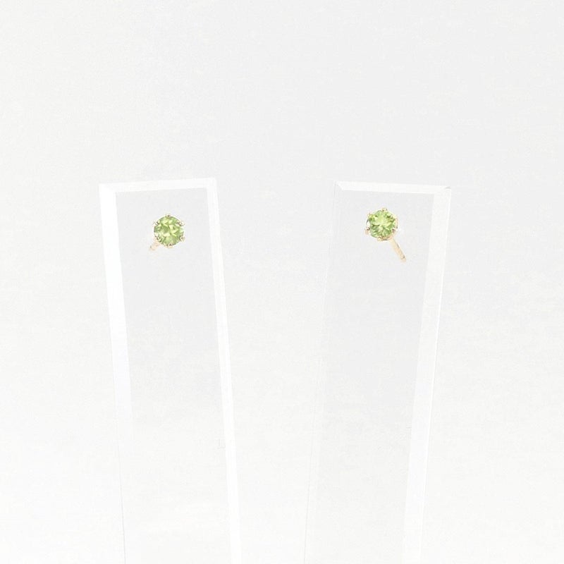 K10YG ペリドットピアス_03