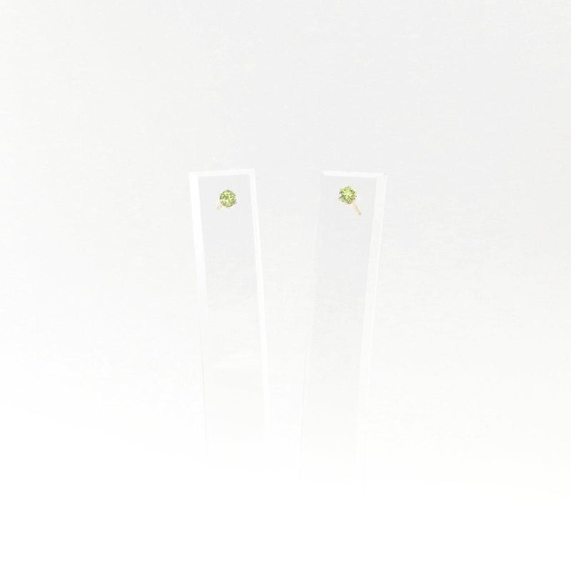 K10YG ペリドットピアス_09