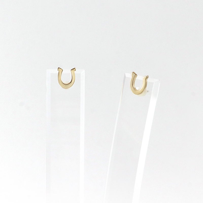 K10YG 馬蹄（ホースシュー）ピアス_03