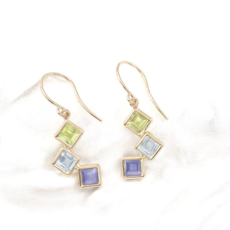 K10YG ペリドット＆スカイブルートパーズ＆アイオライト フックピアス_02