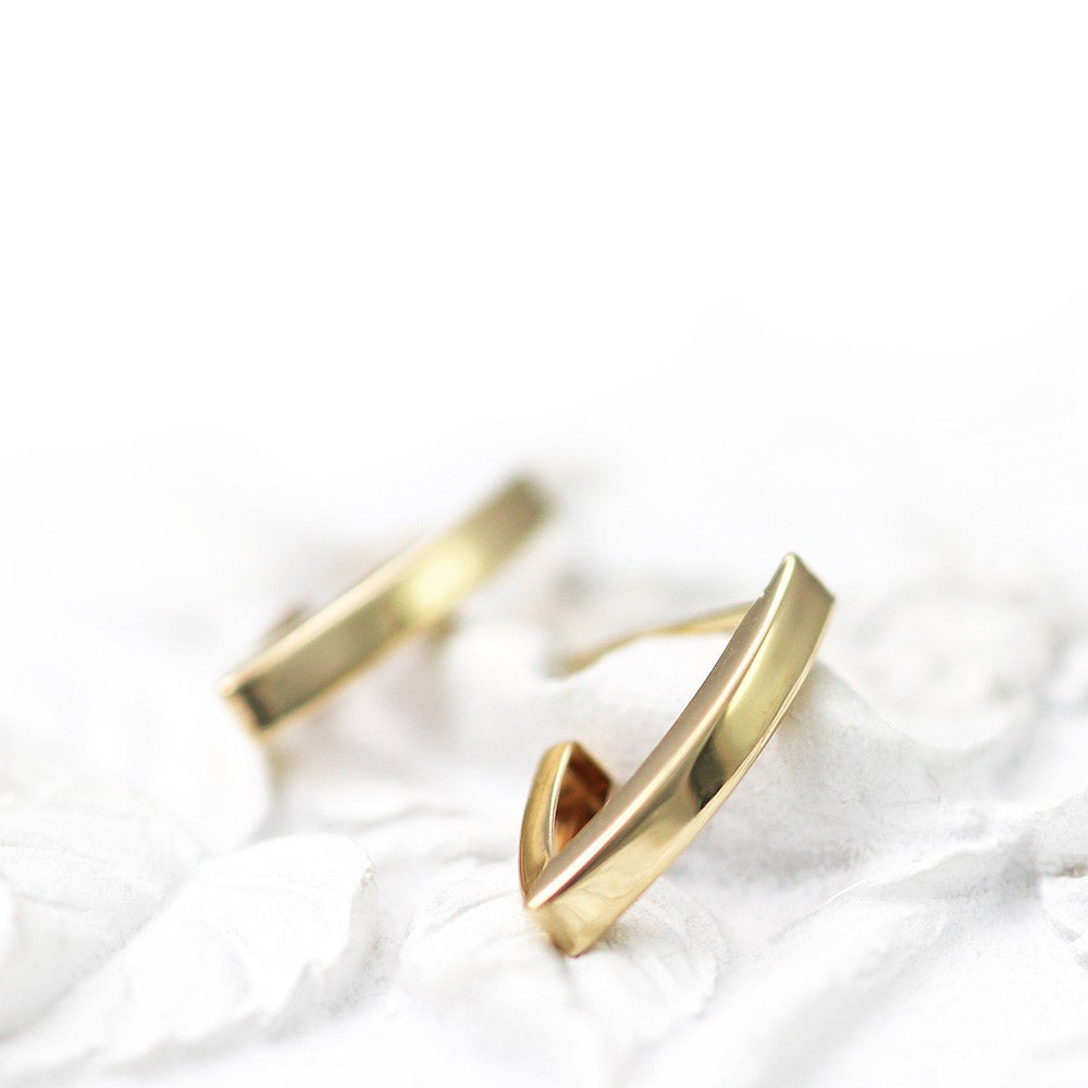 K10YG V字 ピアス_02