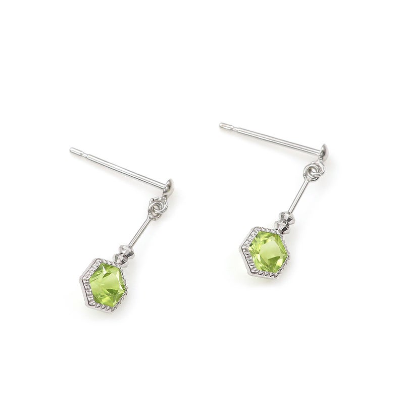 K10WG ペリドット 六角形ピアス_03