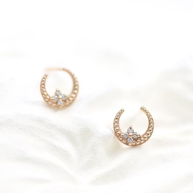 K10 ダイヤモンド 三日月ピアス_12