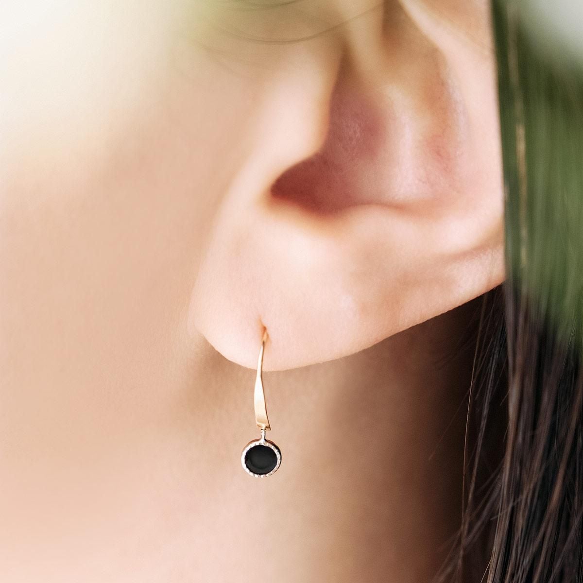 K10YG オニキス フックピアス_04