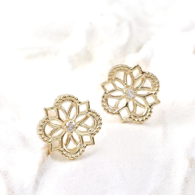 K10YG 花モチーフ ダイヤモンドピアス_02