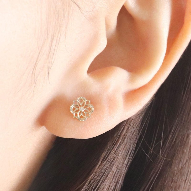 K10YG 花モチーフ ダイヤモンドピアス_04