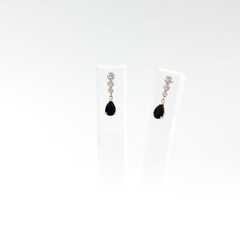 K10YG キュービックジルコニア＆オニキスピアス_10