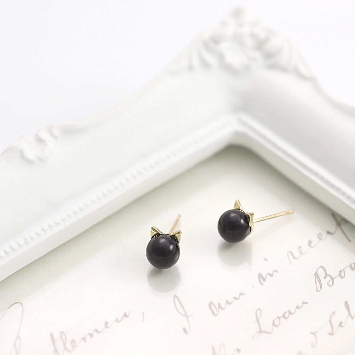 K10YG オニキス 猫ピアス_04