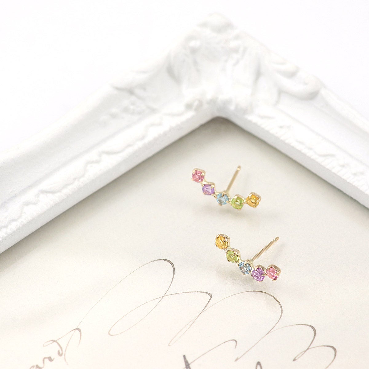 K10YG マルチストーン ピアス_04