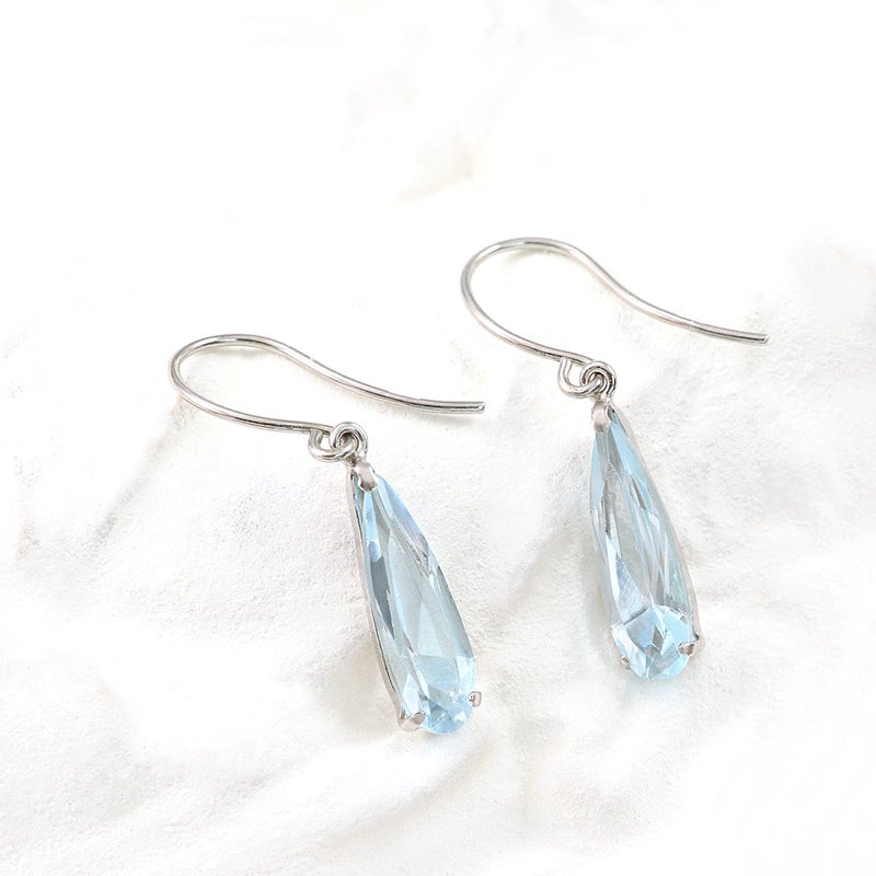 K10WG スカイブルートパーズ フックピアス 11月 誕生石_02