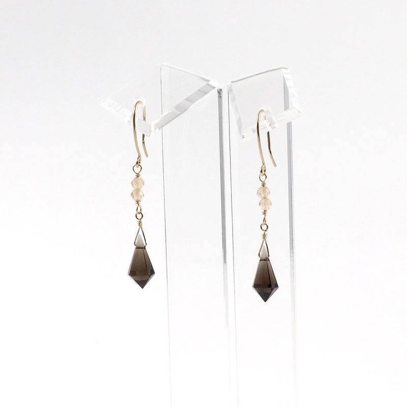 K10YG スモーキークォーツ＆ジルコン ピアス_09