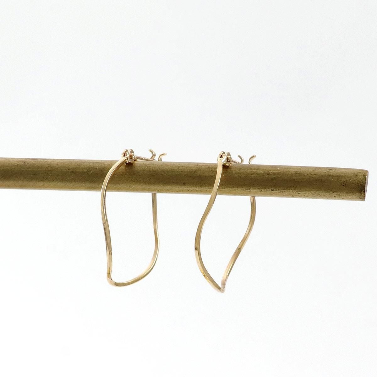 K10YG ウェーブフープピアス_03