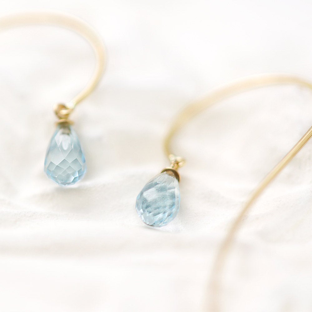 K10YG ブルートパーズ ティアドロップ ロングピアス_13