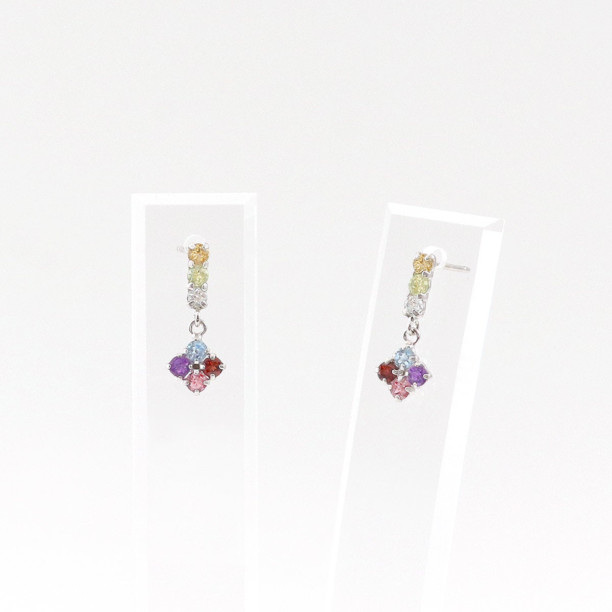 K10WG マルチストーン フラワーピアス_03