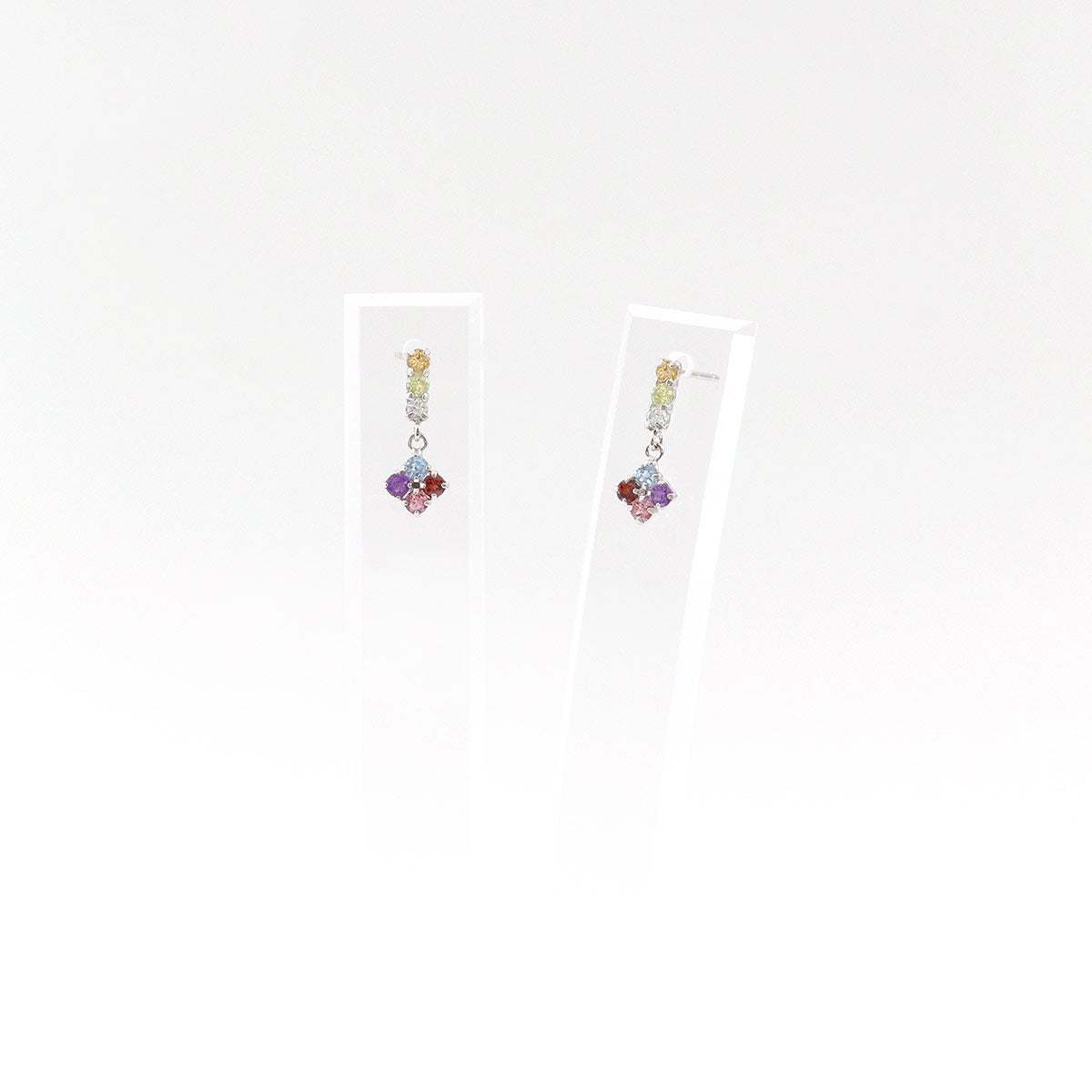 K10WG マルチストーン フラワーピアス_09