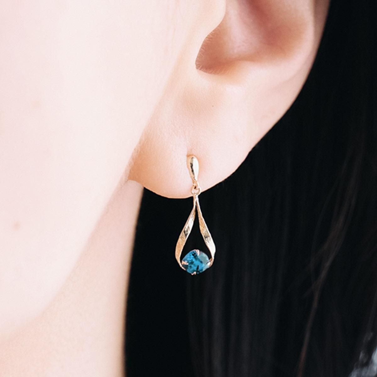 K10YG 雫モチーフ ロンドンブルートパーズピアス_04