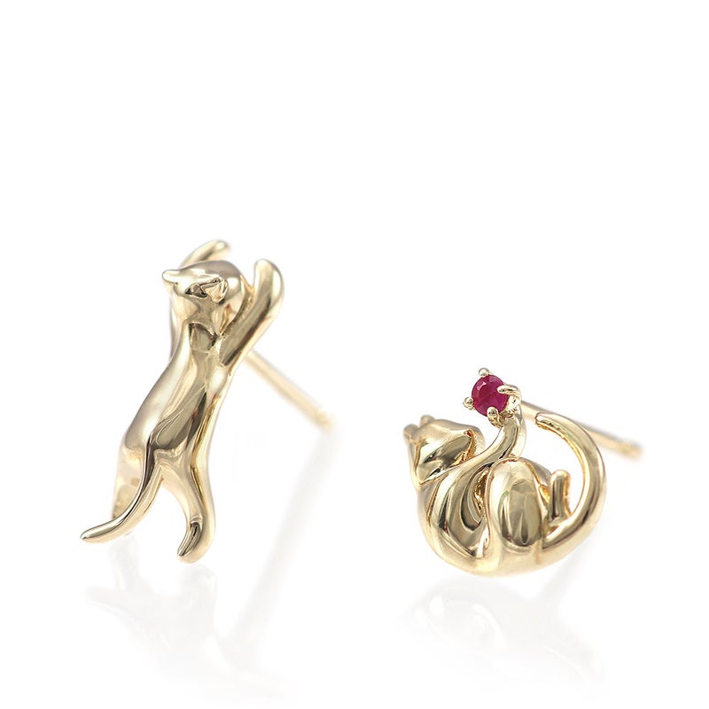 K10YG ルビー 猫ピアス_02